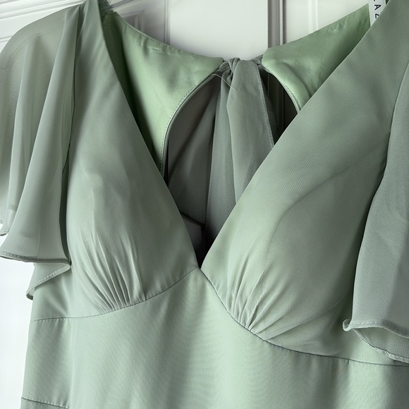 Azazie Kimber Dusty Sage Bridesmaid Dress size A4 no alterations! - Picture 5 of 9